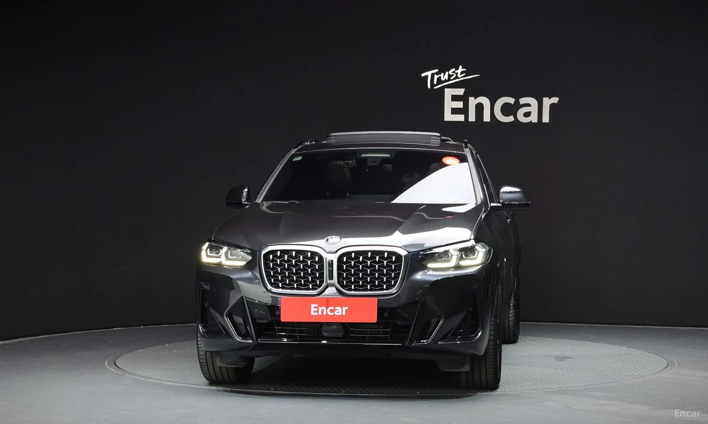 X4 (G02)