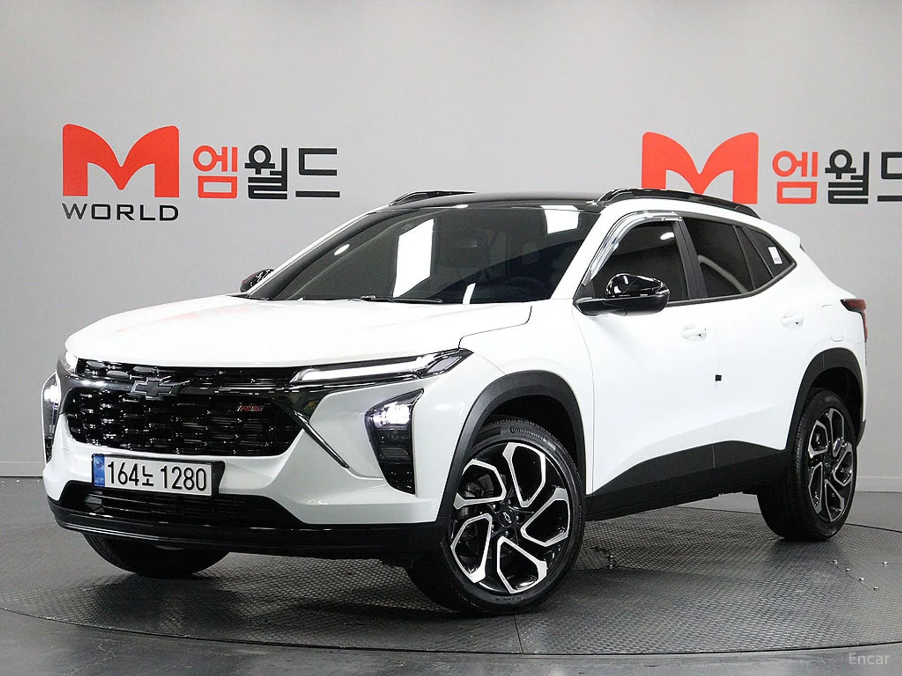 Trax Crossover