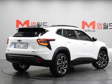 Trax Crossover