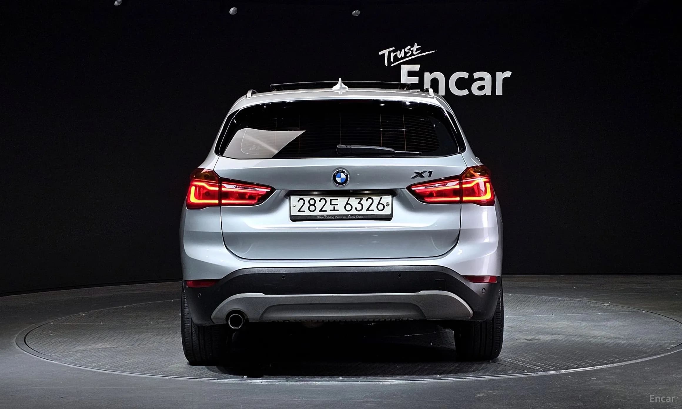 X1 (F48)