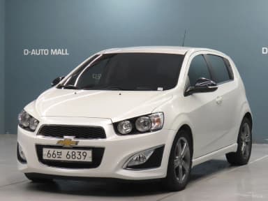 Aveo Hatchback