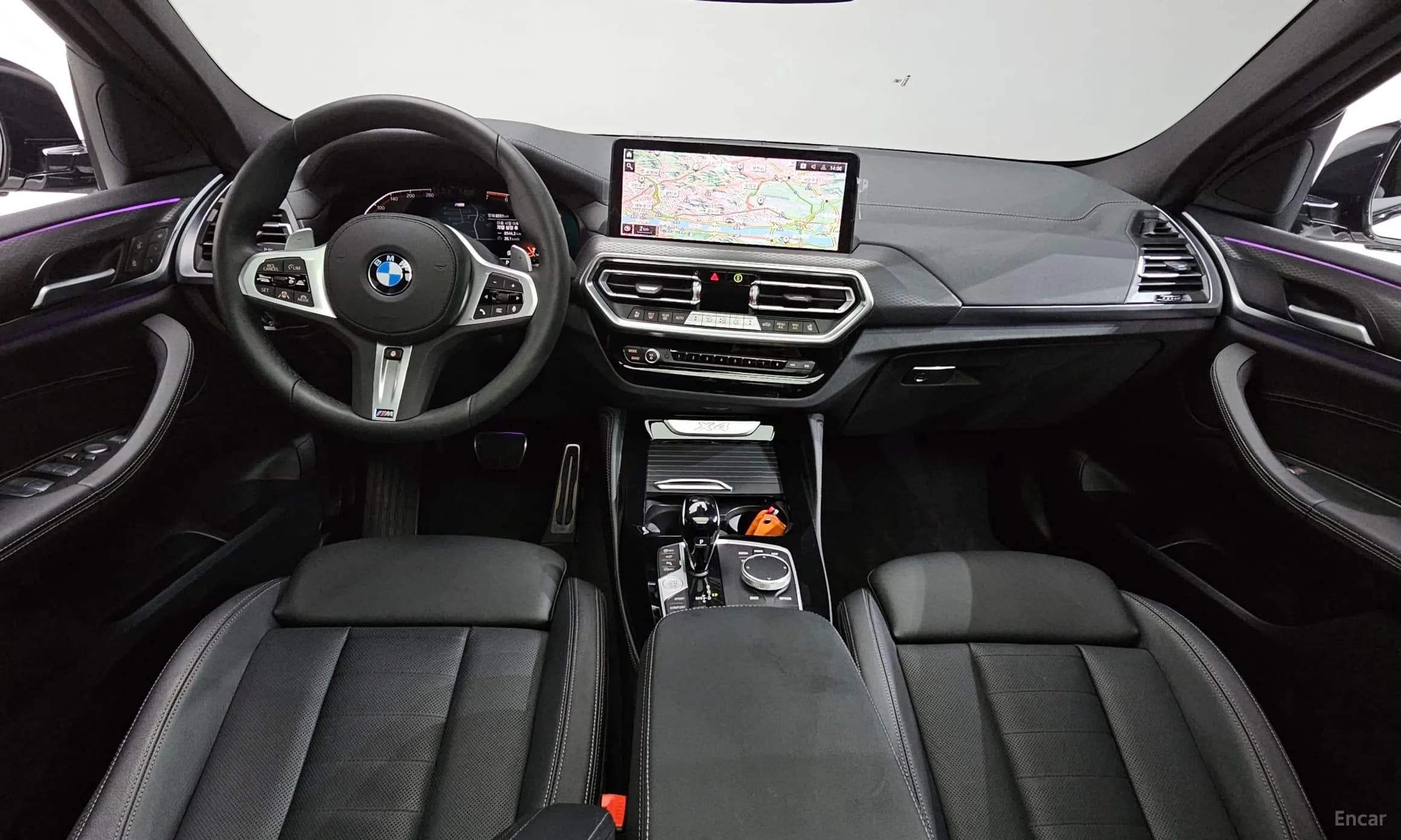 X4 (G02)
