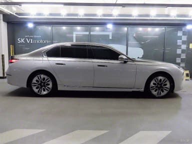 7 Series (G70)