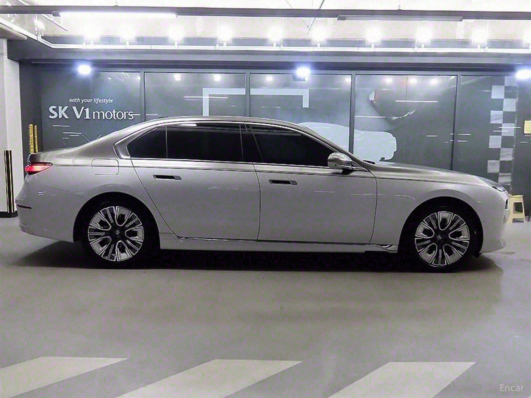 7 Series (G70)
