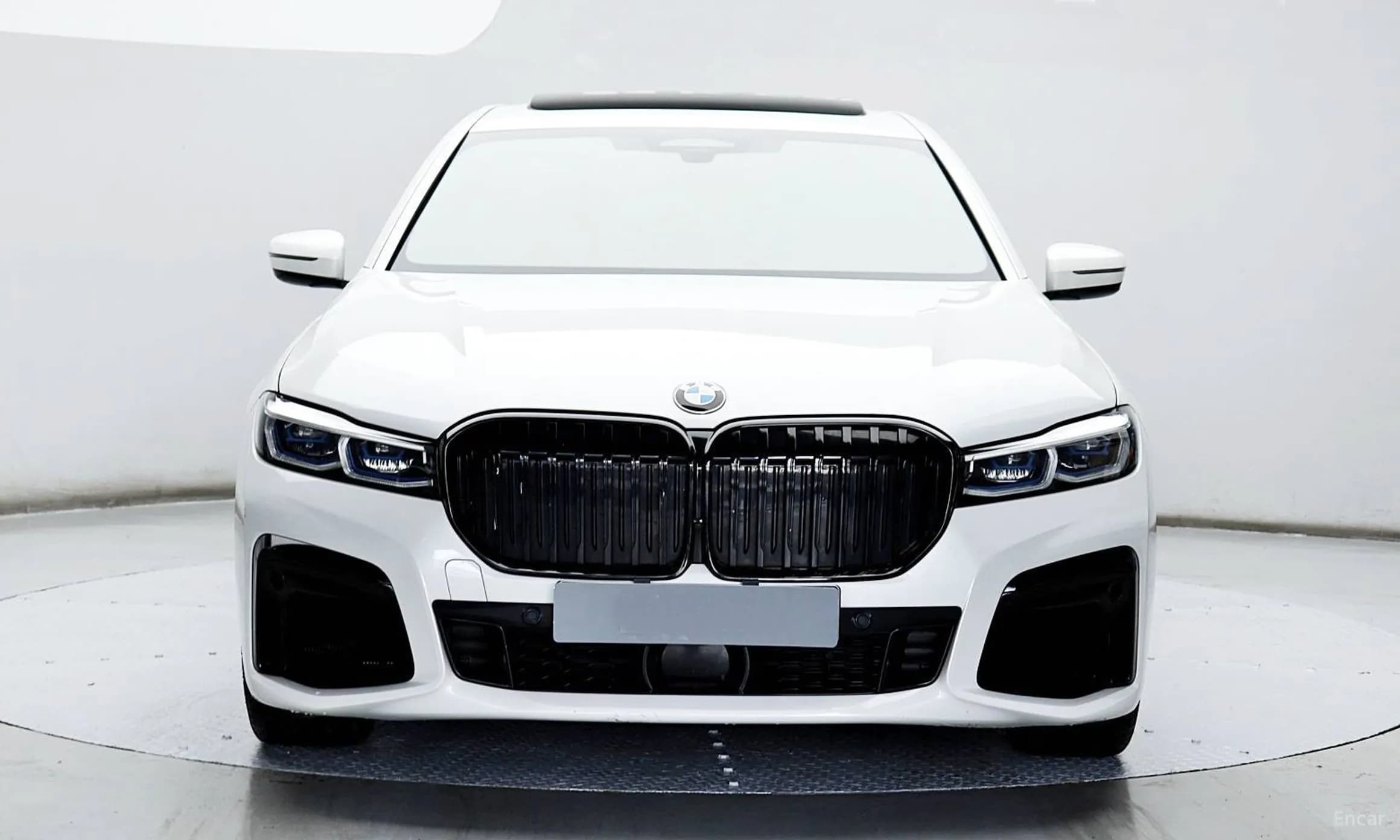 7 Series (G11)