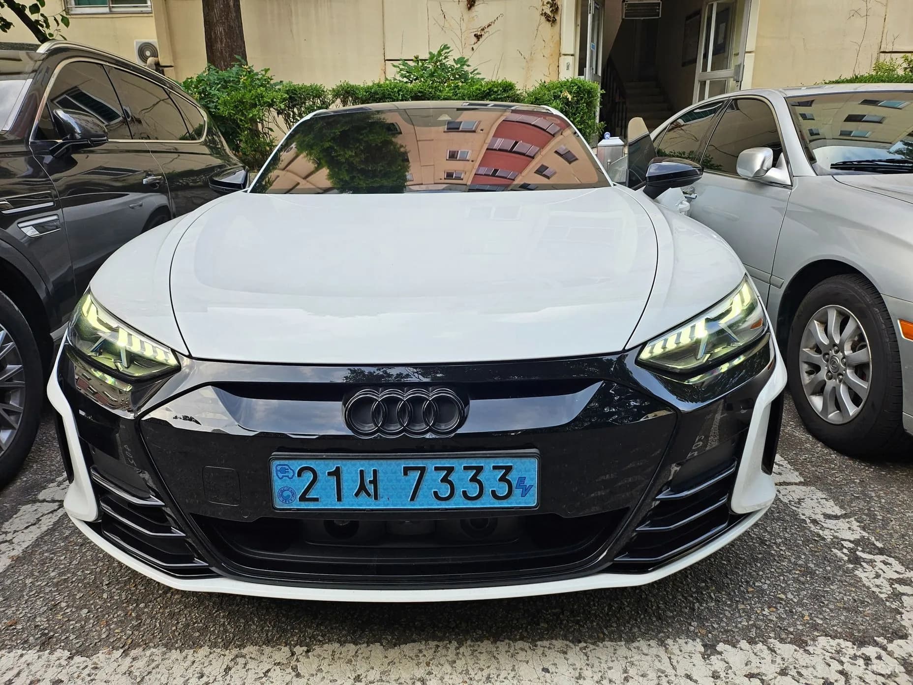 e-tron GT