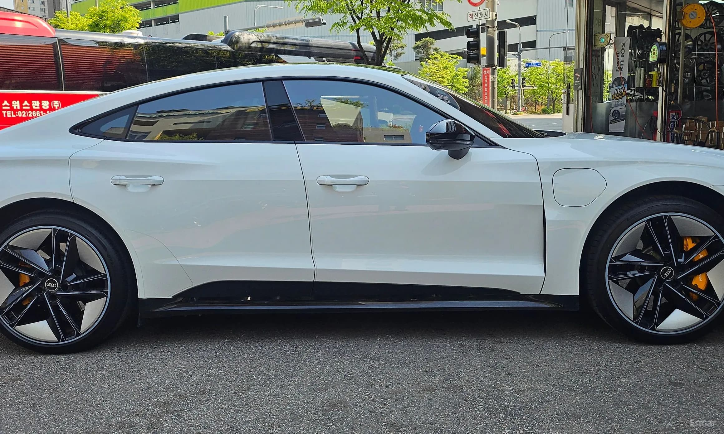 e-tron GT