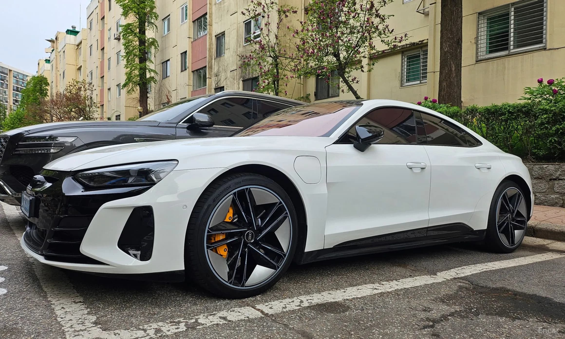 e-tron GT