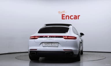 Panamera (971)