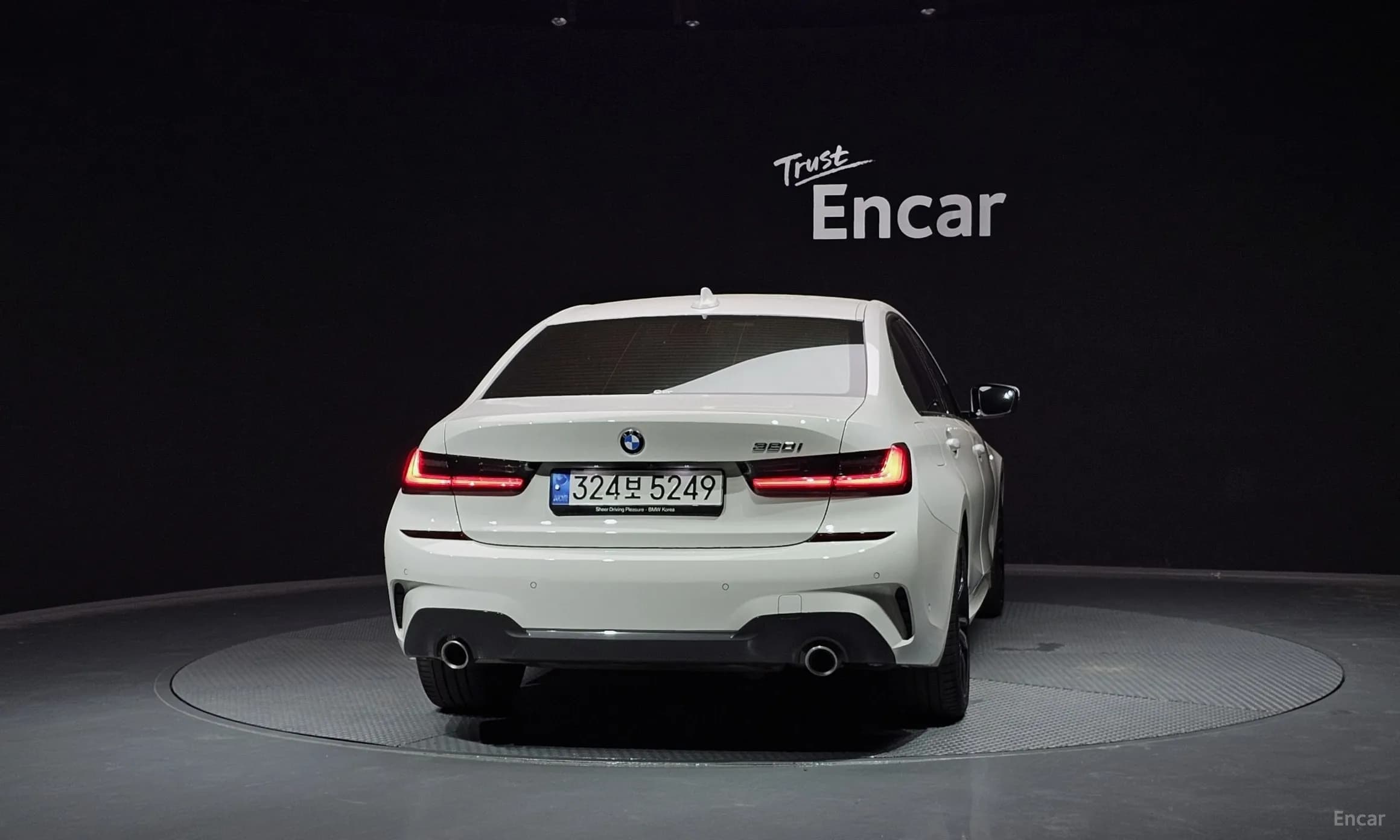 3 Series (G20)