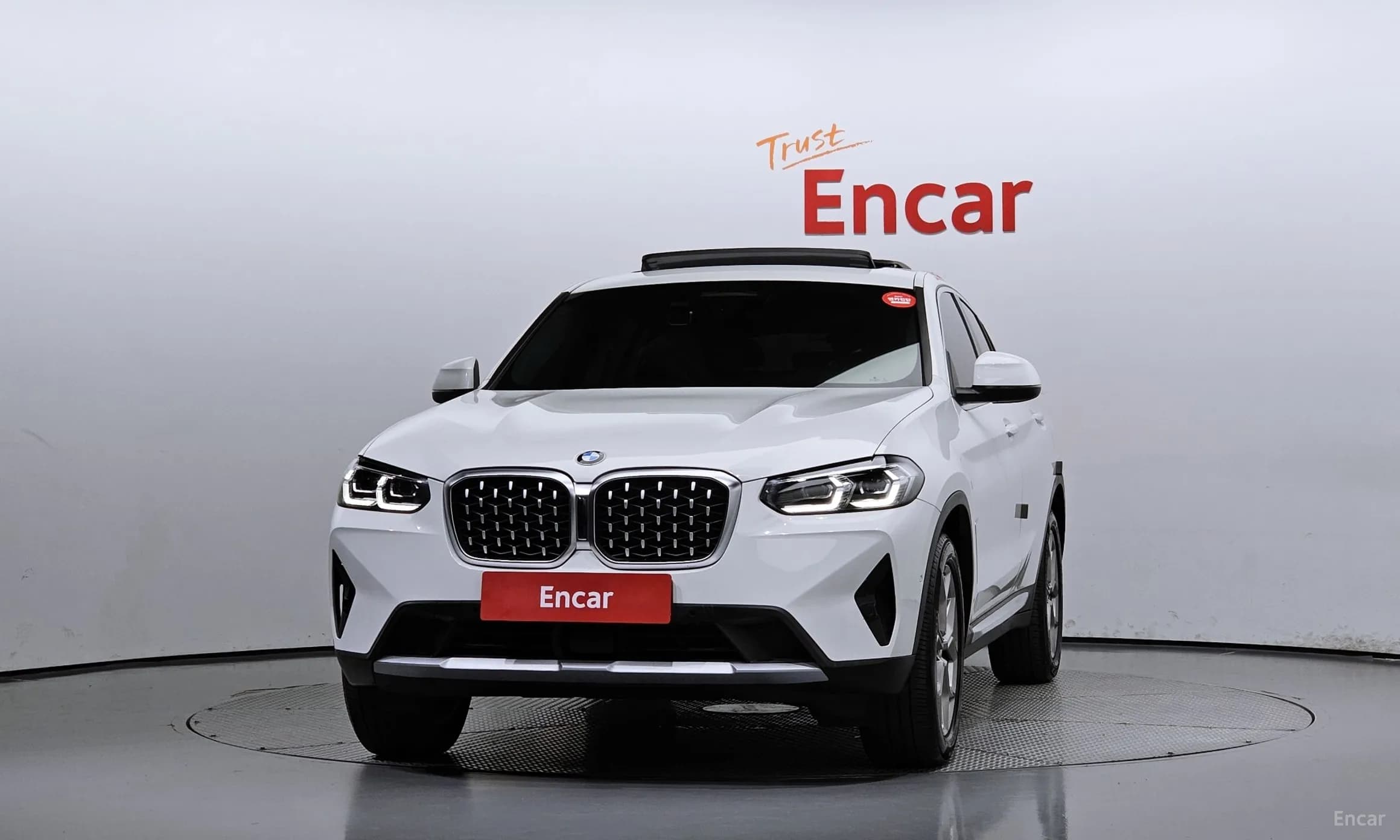 X4 (G02)