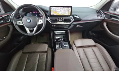 X4 (G02)