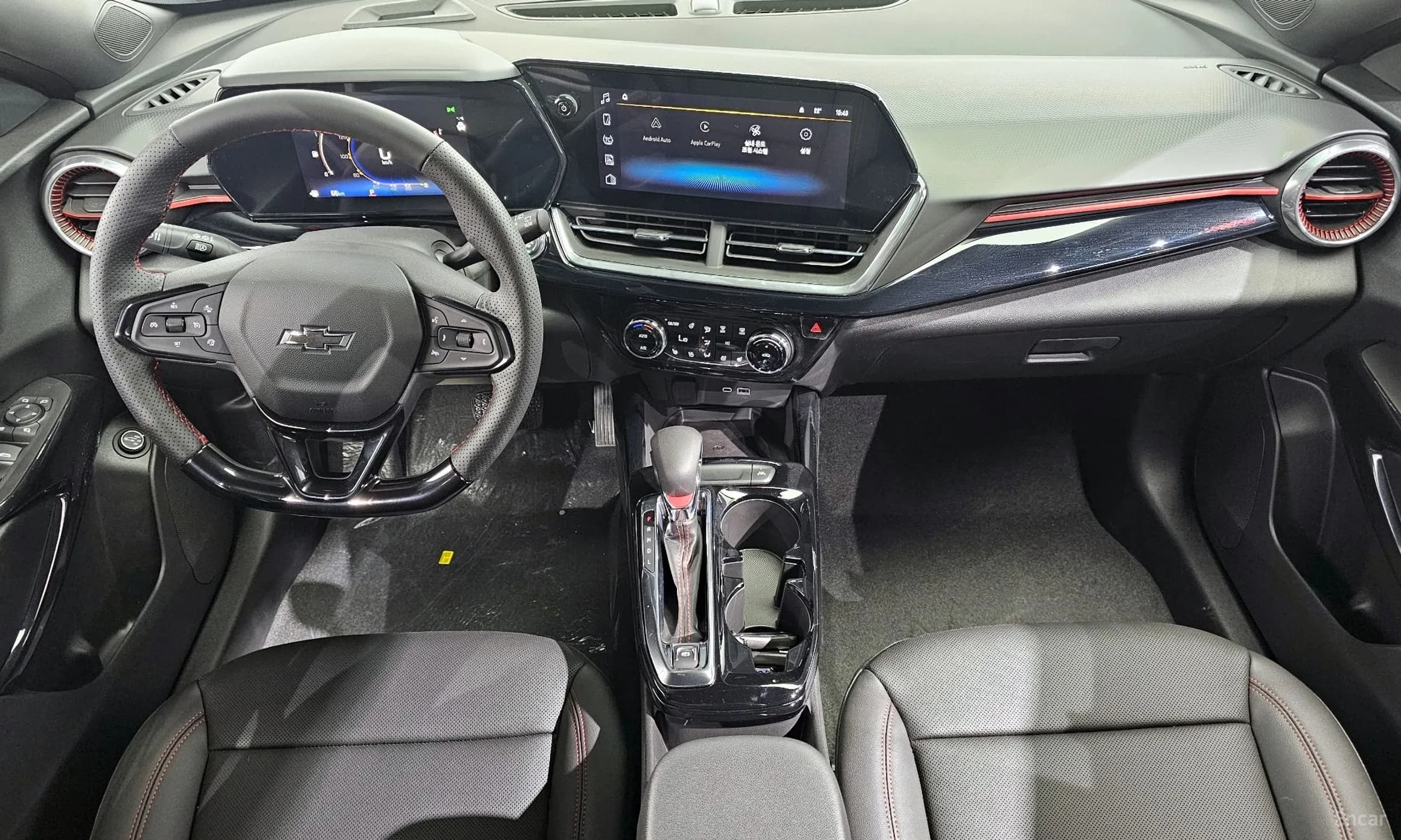 Trax Crossover