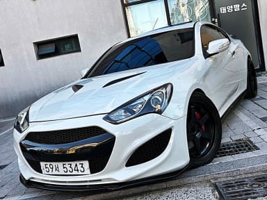 Genesis Coupe