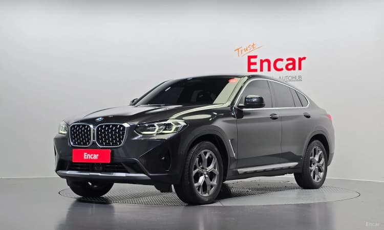 X4 (G02)