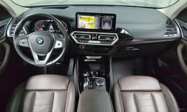 X4 (G02)