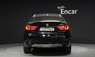 X6 (F16)