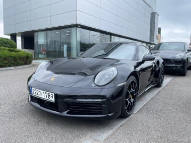 911 (992)