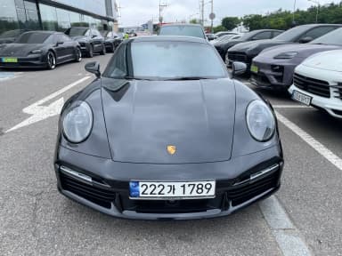 911 (992)