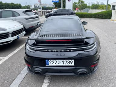 911 (992)