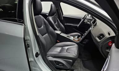S60