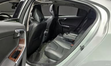 S60