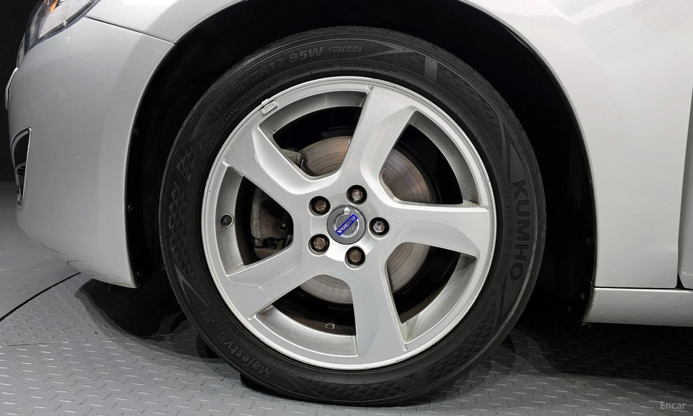 S60