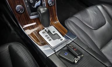 S60