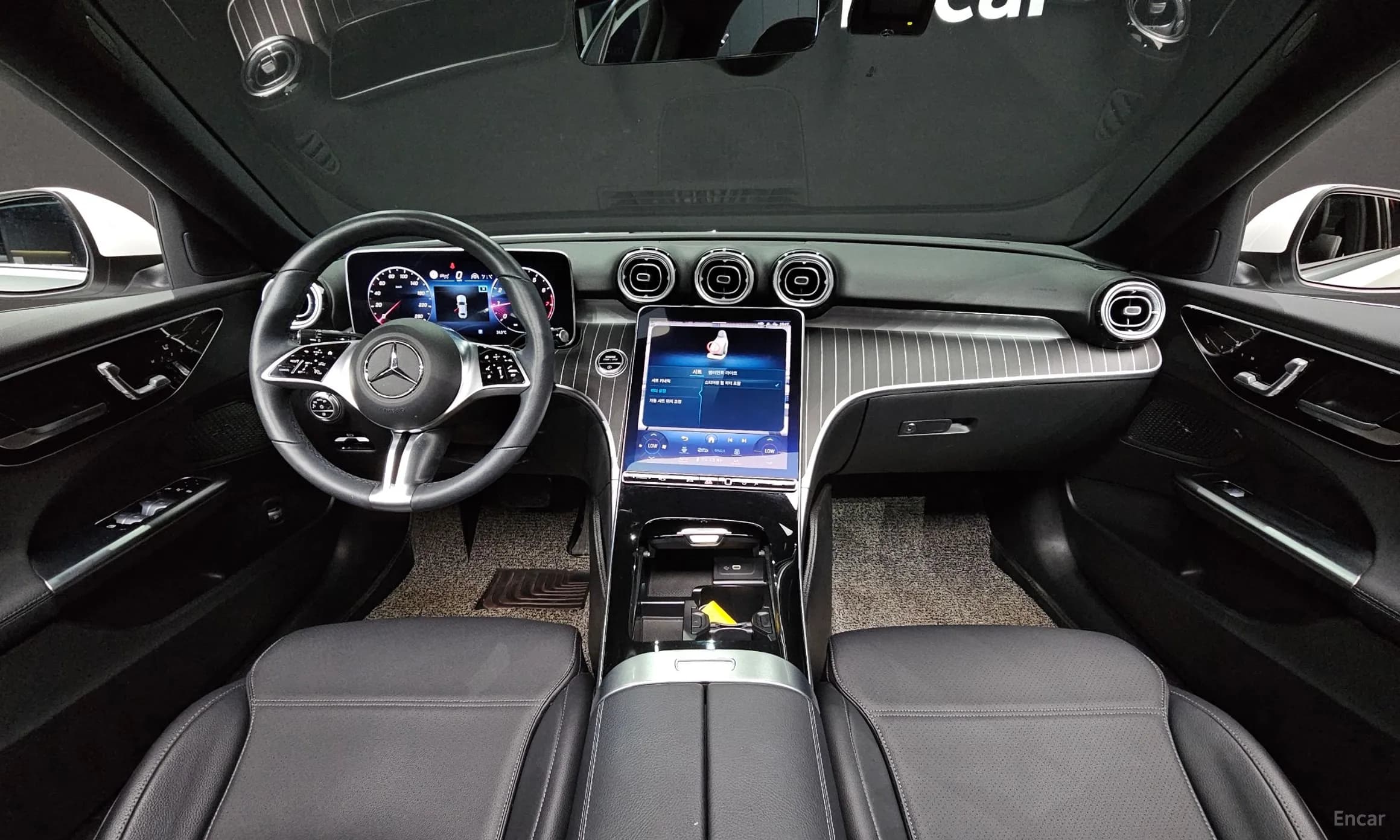 C-Class W206