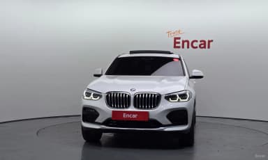 X4 (G02)