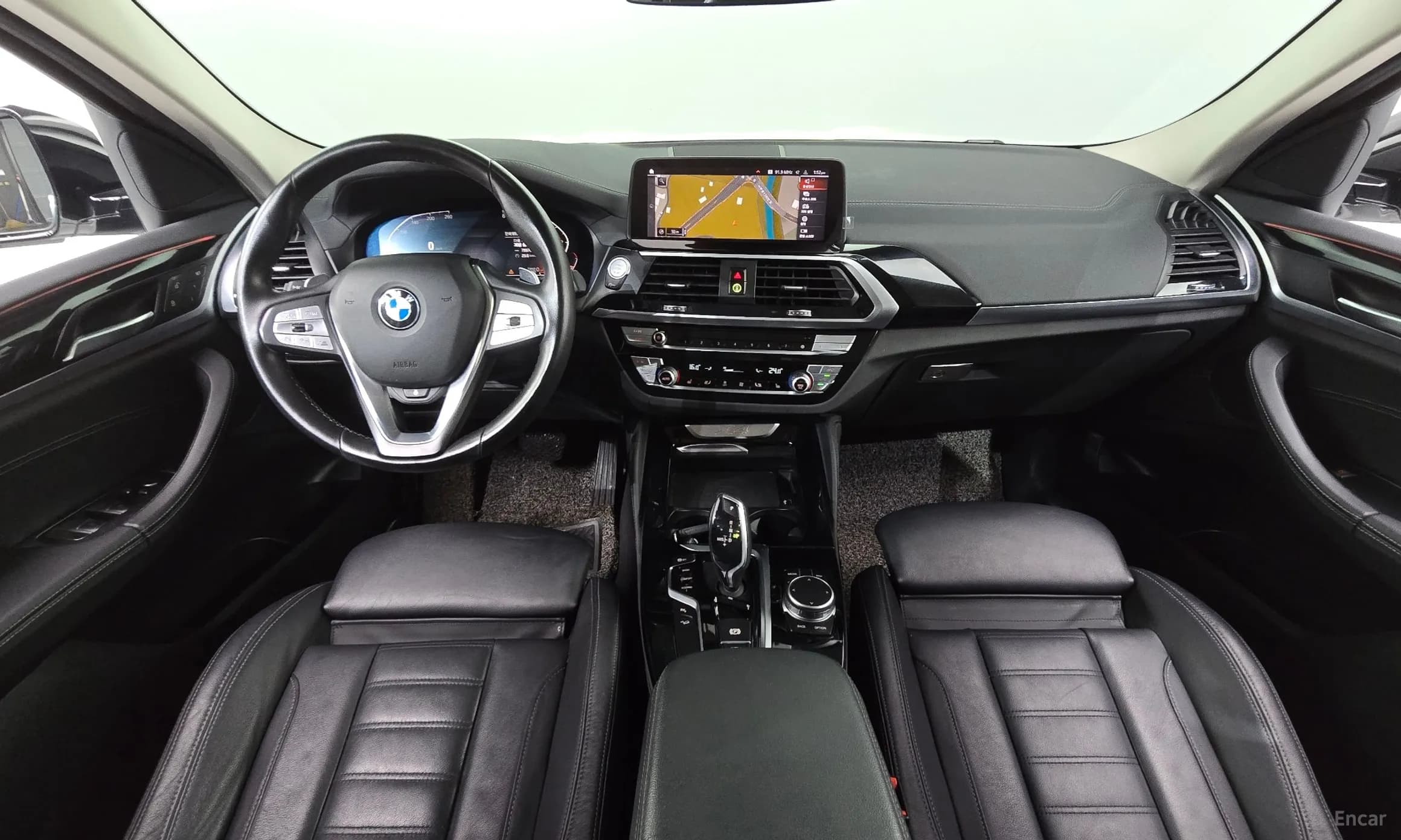 X4 (G02)