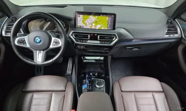 iX3