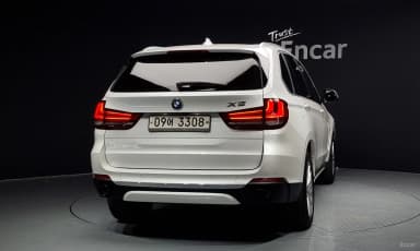 X5 (F15)