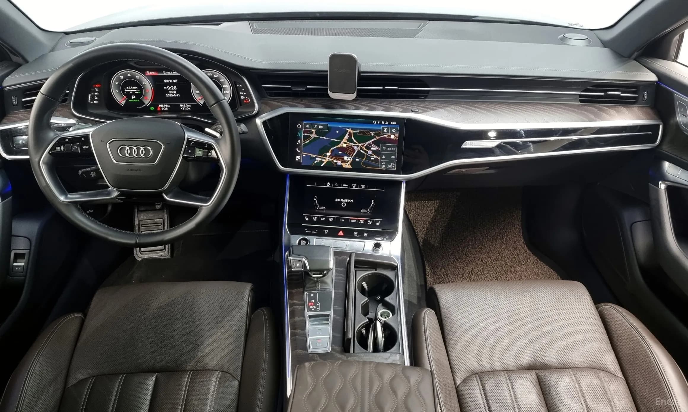 A6 (C8)