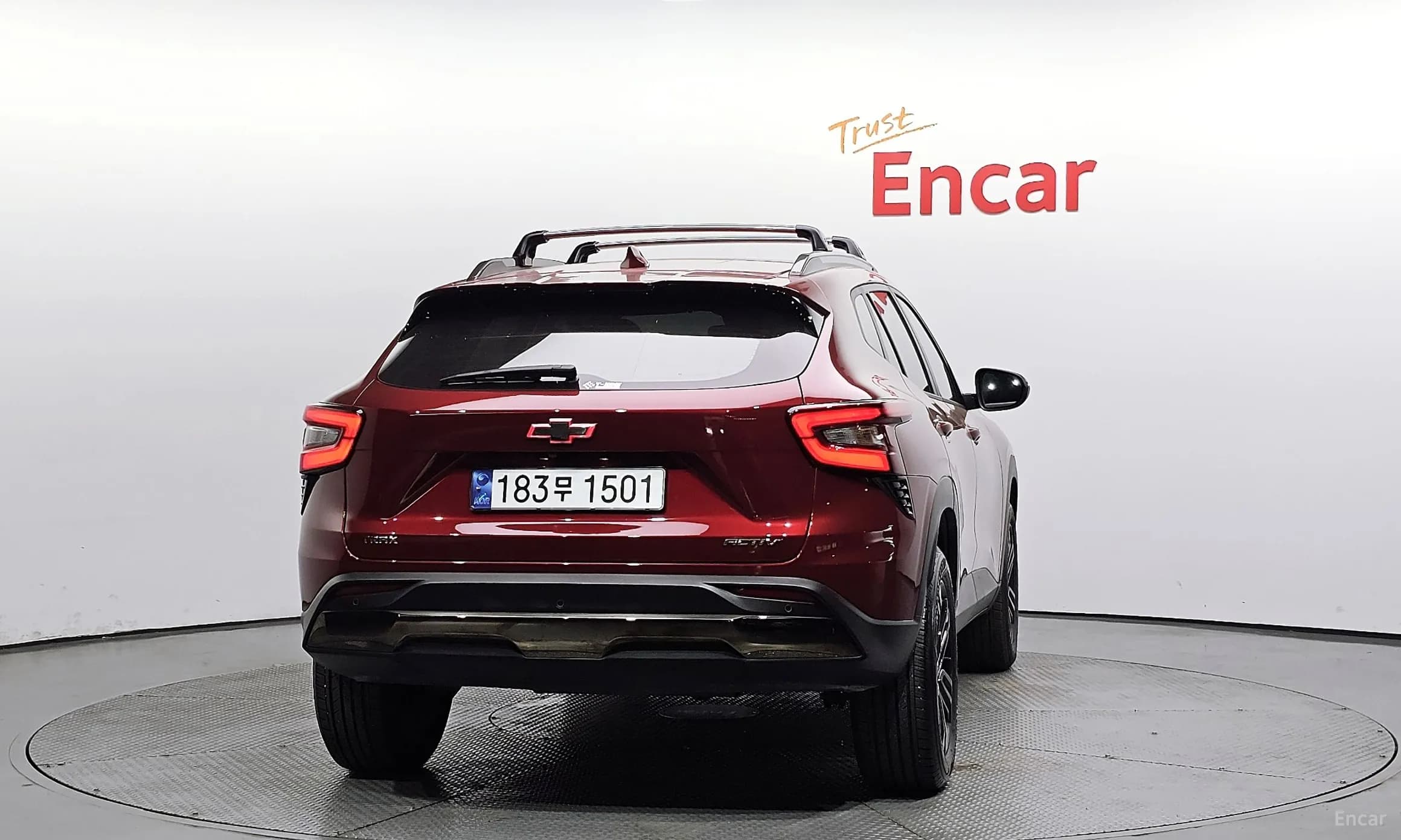 Trax Crossover