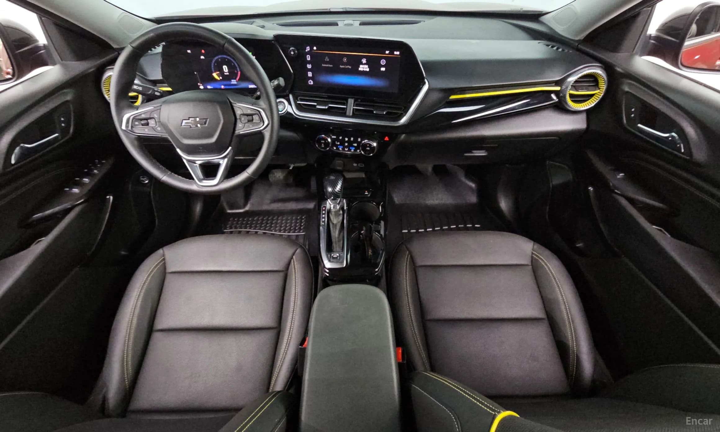 Trax Crossover