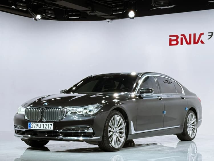 7 Series (G11)