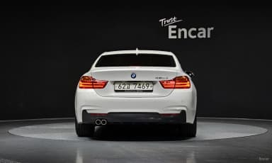 Series 4 (F32)