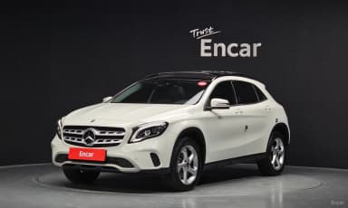 GLA-Class X156