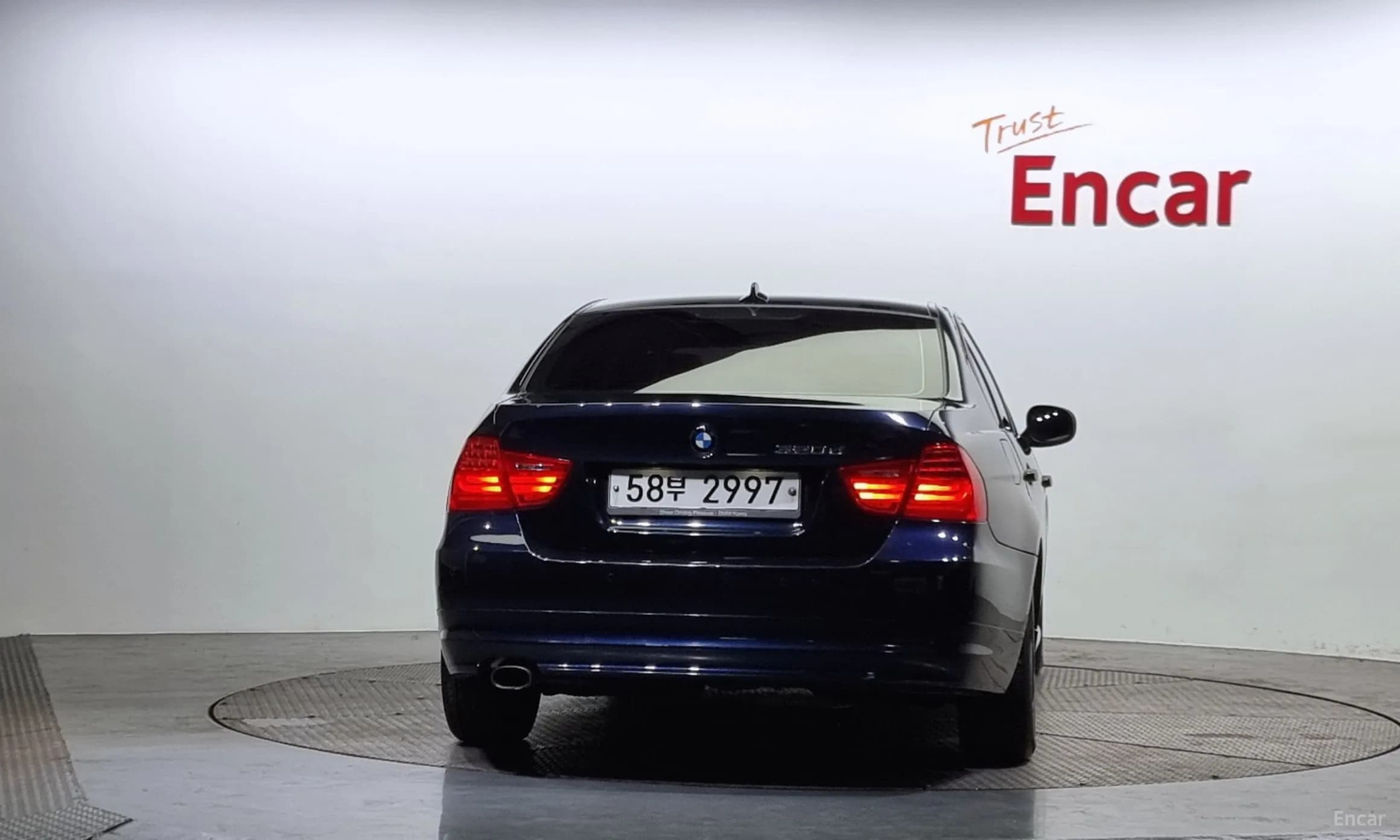 3 Series (E90)