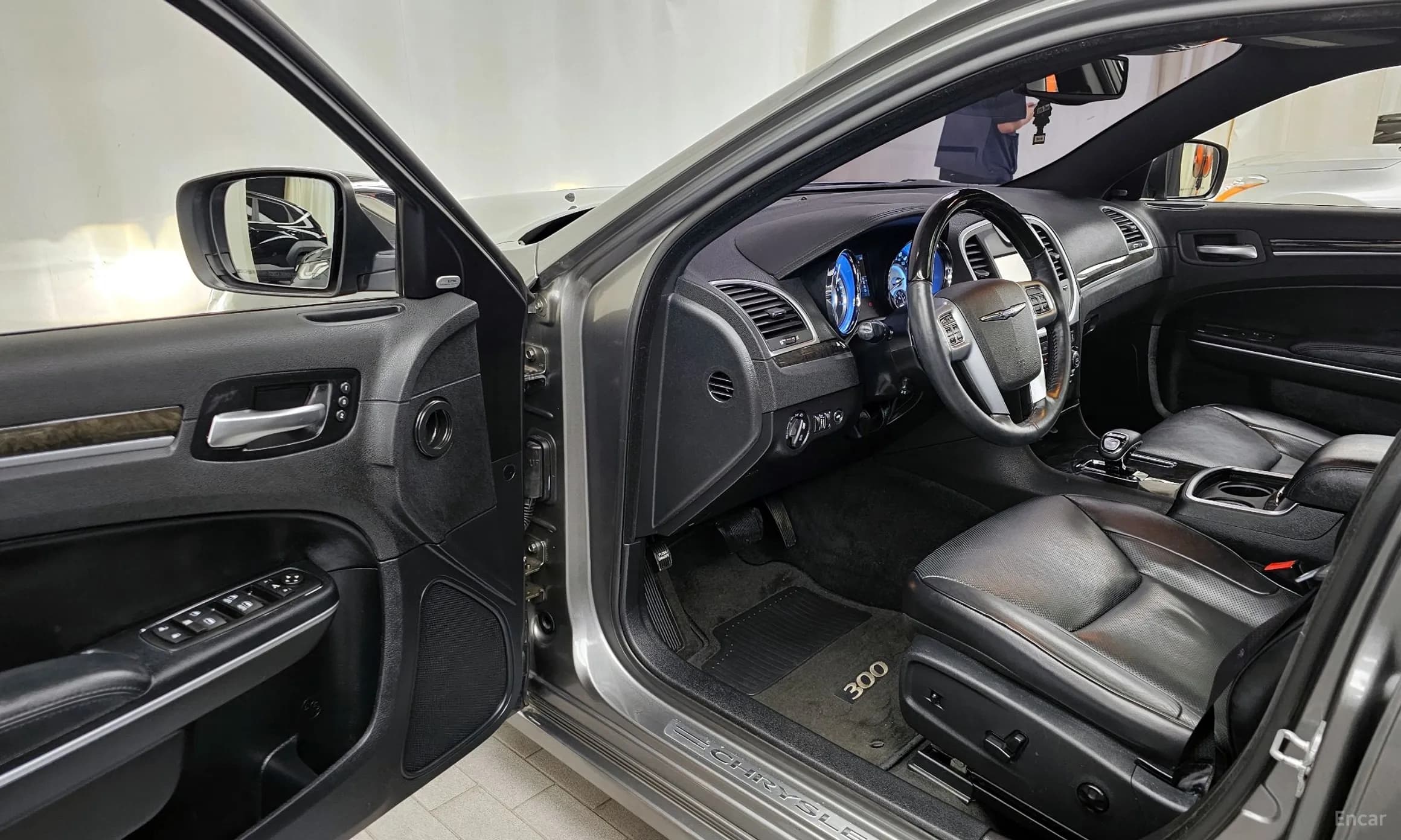 The New 300C