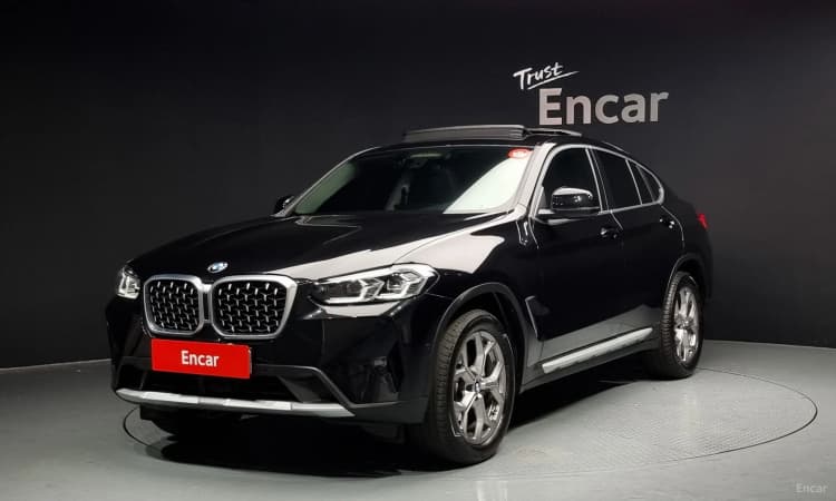 X4 (G02)