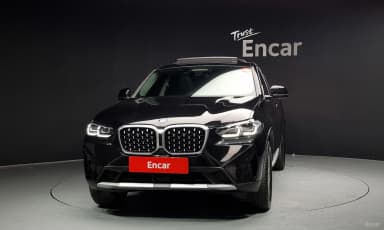 X4 (G02)