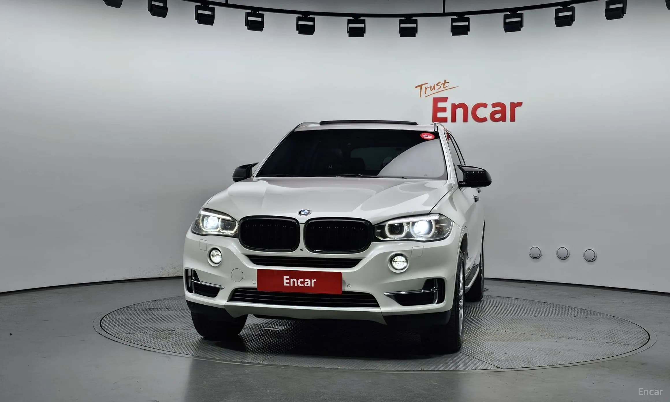 X5 (F15)
