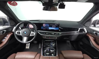 X7 (G07)