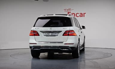 M-Class W166