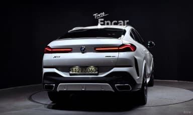 X6 (G06)