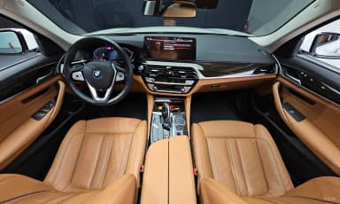 5 Series (G30)