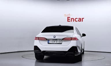 5 Series (G60)