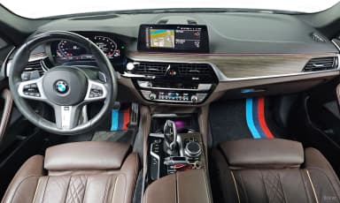 5 Series (G30)